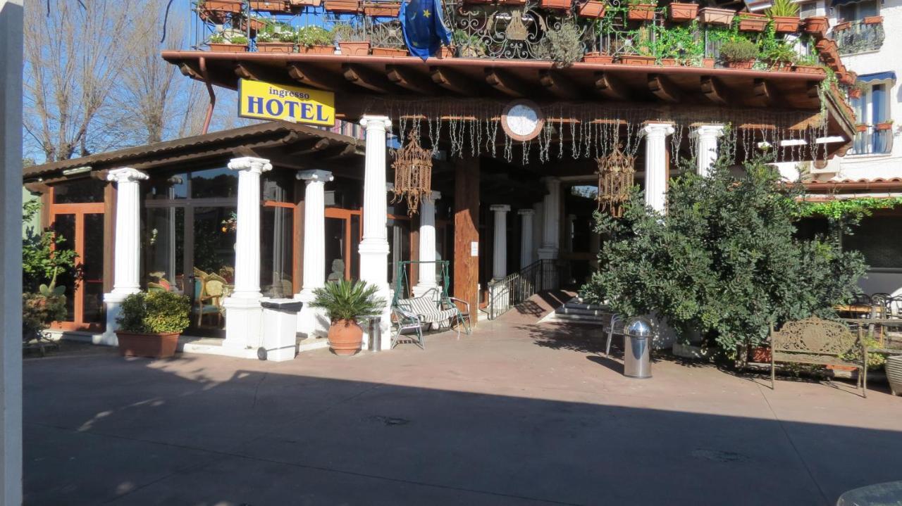 Hotel Chopin Fiumicino Exterior foto